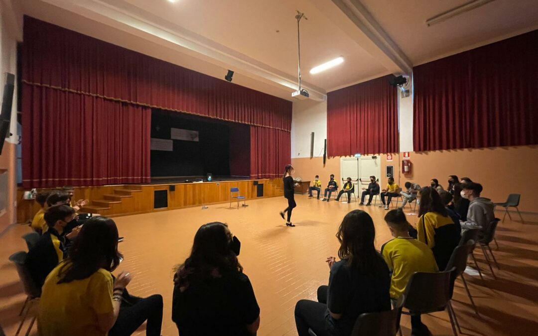 Laboratorio per gli alunni dell’istituto Santa Gemma di Milano